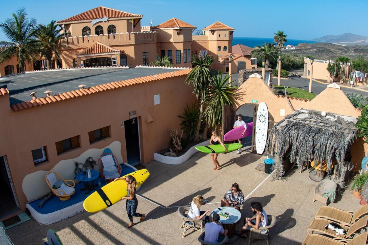 Hostel Wellenkind Surfschool La Pared  Exterior foto
